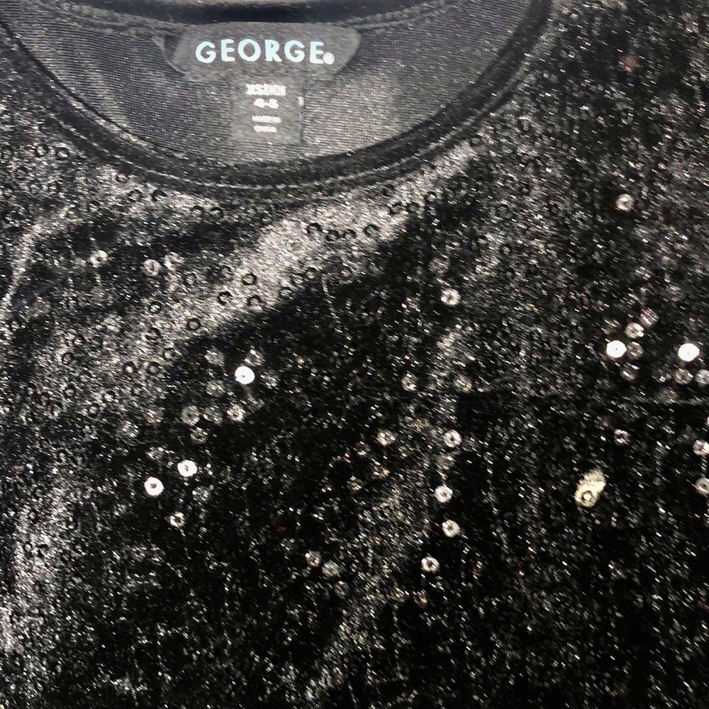 DECORATIVE 👗 - Picture 5 of 13